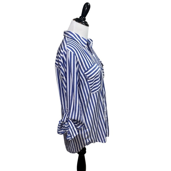 Express Women's M Medium Button Down Blouse Roll Tap Sleeves Striped Lightweight - Picture 3 of 7